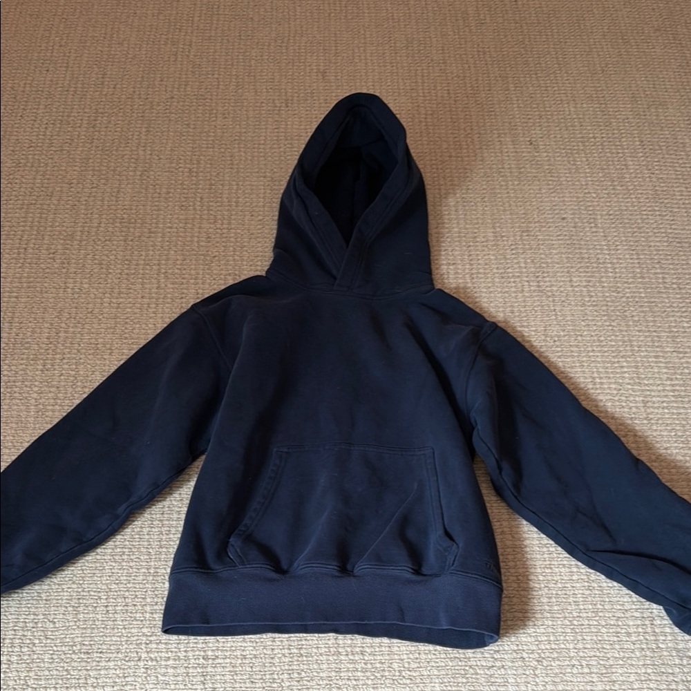 Women’s brand new Aritzia TNA Sweatfleece navy sweatshirt